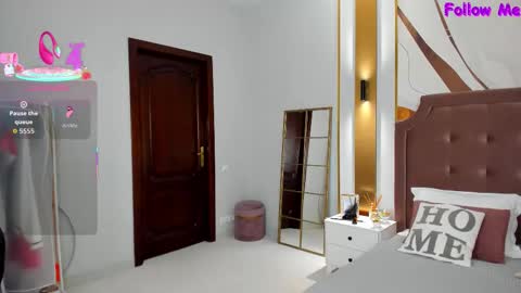 Anna online show from 09.11.25