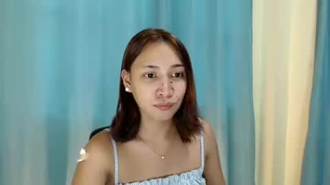 anne_chanelx online show from 12.18.25