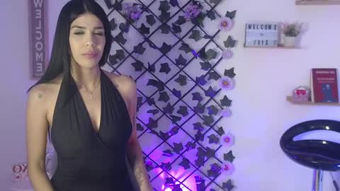 Anne  online show from 02.07.25