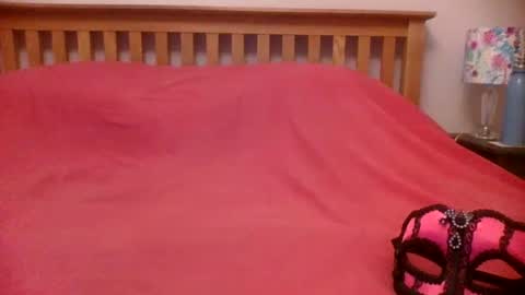 Snapshot of annecharlie chatting on 10.29.25 annecharlie online show from 10.29.25