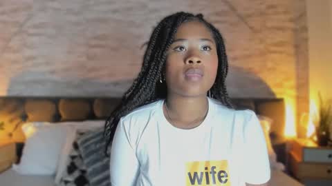 Snapshot of anneth__m chatting on 03.20.26 Anneth online show from 03.20.26