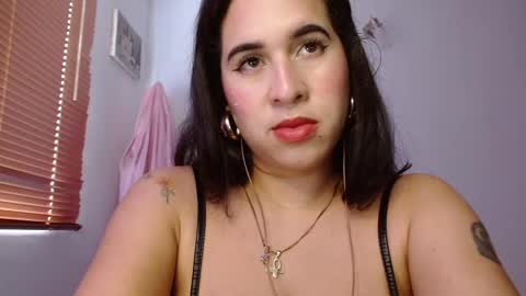 Snapshot of anngelademon chatting on 01.05.25 ANGEL independent model online show from 01.05.25