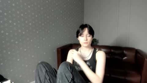 Anni online show from 03.18.26