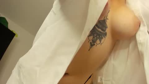 Annia Acosta online show from 12.14.25