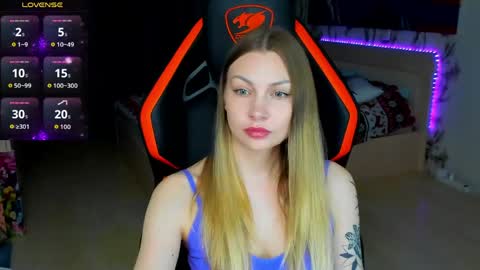 Annie online show from 04.30.26