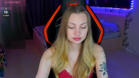 Annie online show from 05.30.26