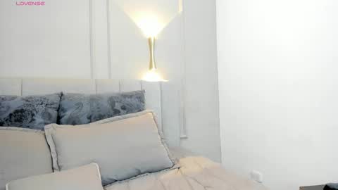 Snapshot of annie_20_ chatting on 01.19.26 annie_20_ online show from 01.19.26