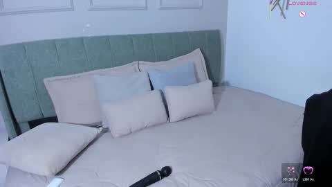 Snapshot of annie_20_ chatting on 03.09.26 annie_20_ online show from 03.09.26