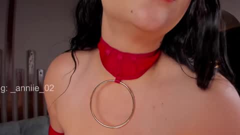 annie_barozzi online show from 03.03.25