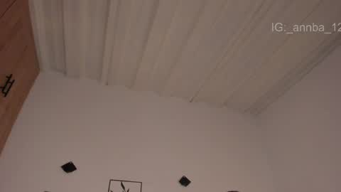annie_barozzi online show from 05.19.26