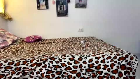 Annie  online show from 01.27.25