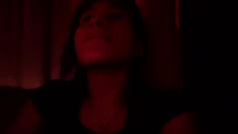 Snapshot of annie_darling_ chatting on 11.03.25 A N G E L online show from 11.03.25