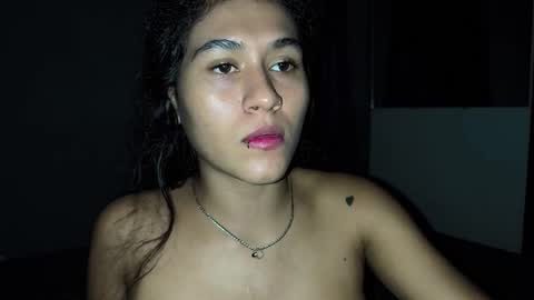 Snapshot of annie_darling_ chatting on 11.22.25 A N G E L online show from 11.22.25