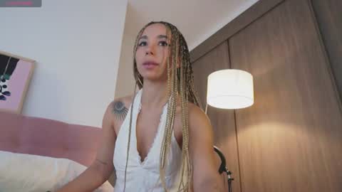 Annie online show from 07.02.26