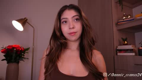 Annie Evans online show from 02.16.26