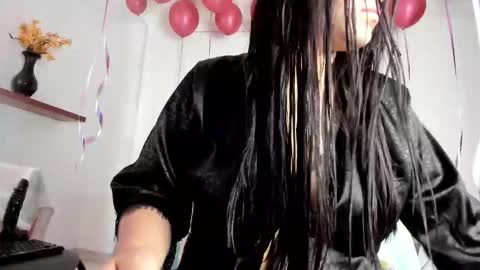 Annie online show from 11.07.25