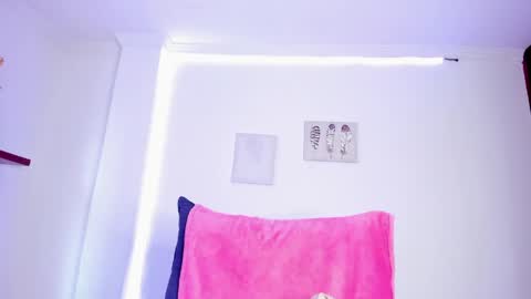 Annie online show from 04.08.26