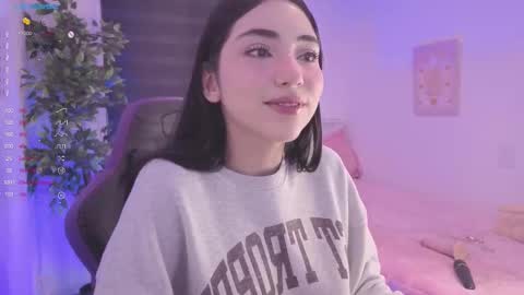 Snapshot of anniebrie chatting on 09.09.25 Cassandra online show from 09.09.25