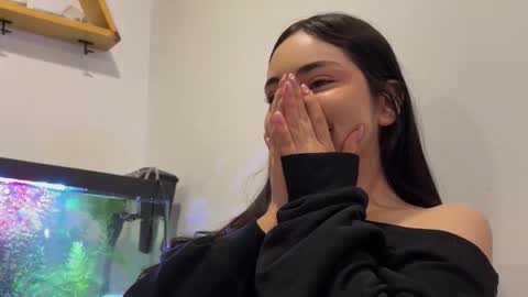 Snapshot of anniebrie chatting on 11.16.25 Cassandra online show from 11.16.25