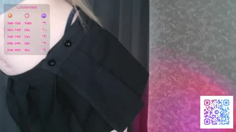 annieee_smith online show from 04.04.26