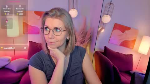 Annie online show from 02.10.26