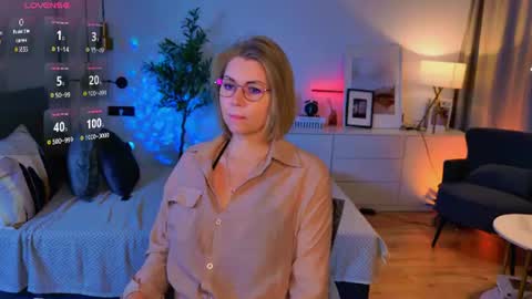 Annie online show from 06.24.26