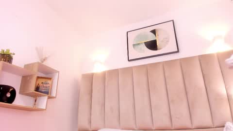 Annie Queen online show from 02.12.25