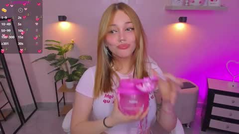 Snapshot of anniita_ chatting on 03.02.26 VIVIANNA online show from 03.02.26