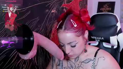 Snapshot of annika_03 chatting on 07.16.26 Gise. online show from 07.16.26