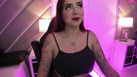 Annika online show from 01.21.25