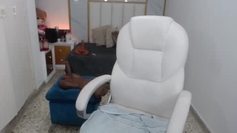 anna online show from 01.01.25