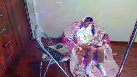 Snapshot of annita_muscle chatting on 02.11.25 Annita online show from 02.11.25