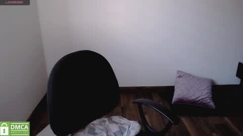 Gaby 3 online show from 10.21.25