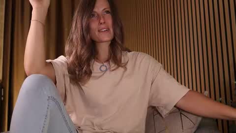 Snapshot of annittastar chatting on 09.22.25 annittastar online show from 09.22.25