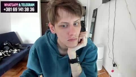 Snapshot of annonimsick chatting on 05.16.26 online show from 05.16.26