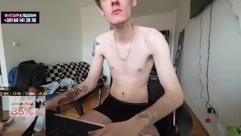Snapshot of annonimsick chatting on 06.23.26 online show from 06.23.26