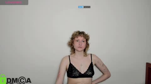 Snapshot of annstasia chatting on 03.31.26 annstasia online show from 03.31.26