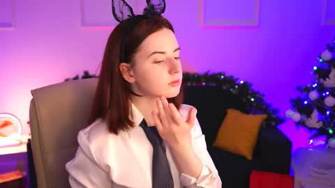 Snapshot of annterry chatting on 01.08.25 Ann Terry 3 online show from 01.08.25