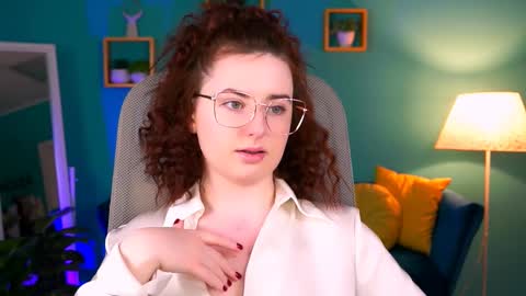 Snapshot of annterry chatting on 02.21.25 Ann Terry 3 online show from 02.21.25