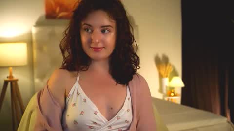 Snapshot of annterry chatting on 09.10.25 Ann Terry 3 online show from 09.10.25