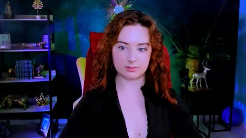 Snapshot of annterry chatting on 11.29.25 Ann Terry 3 online show from 11.29.25