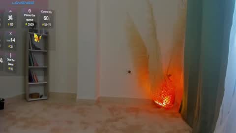 Anntonia Woods  online show from 03.11.25