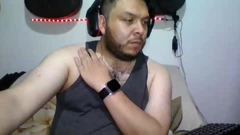 Snapshot of annubixxx69 chatting on 10.27.25 lion kennedy independent model moderator online show from 10.27.25