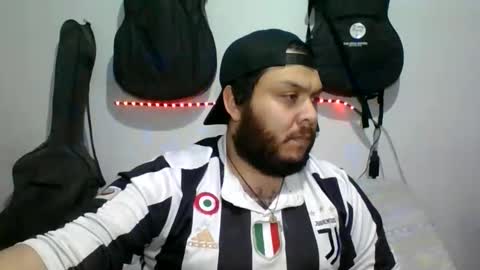 Snapshot of annubixxx69 chatting on 02.02.26 lion kennedy independent model moderator online show from 02.02.26