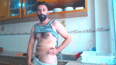 Snapshot of annuler_9 chatting on 09.17.25 adrenalinE online show from 09.17.25