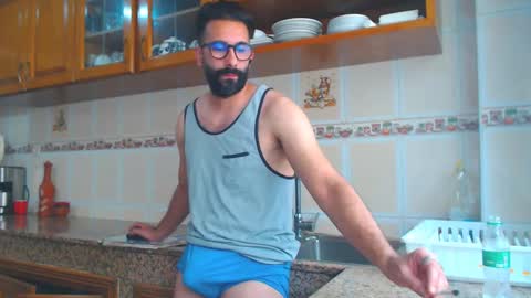 Snapshot of annuler_9 chatting on 09.19.25 adrenalinE online show from 09.19.25