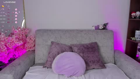 Anny  online show from 01.14.25