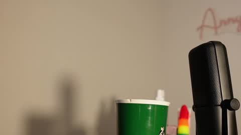 Snapshot of anny_dee chatting on 02.17.25 Anny online show from 02.17.25