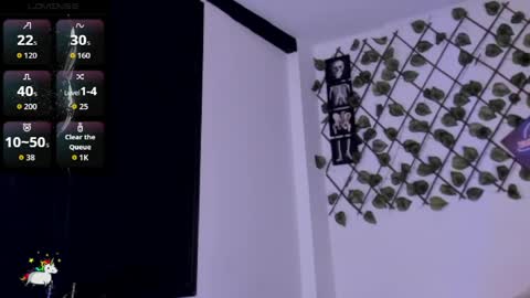Snapshot of anny_kiitty_ chatting on 05.13.26 Anny online show from 05.13.26