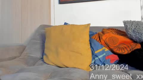 Snapshot of anny_sweet_xx chatting on 12.31.24 BABY ANNY   INSTAGRAM Annycutie20 online show from 12.31.24